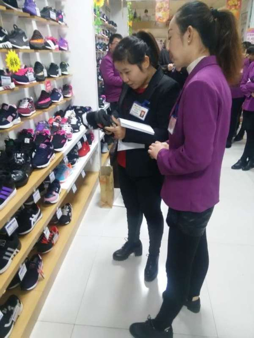 【用心研究本職工作】服務(wù)技能比賽，努力成為更好的自己！