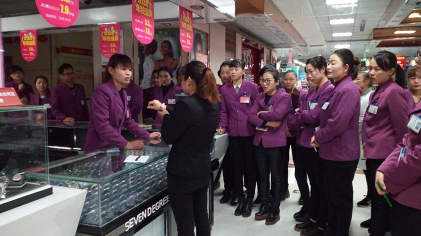 【用心研究本職工作】服務(wù)技能比賽，努力成為更好的自己！