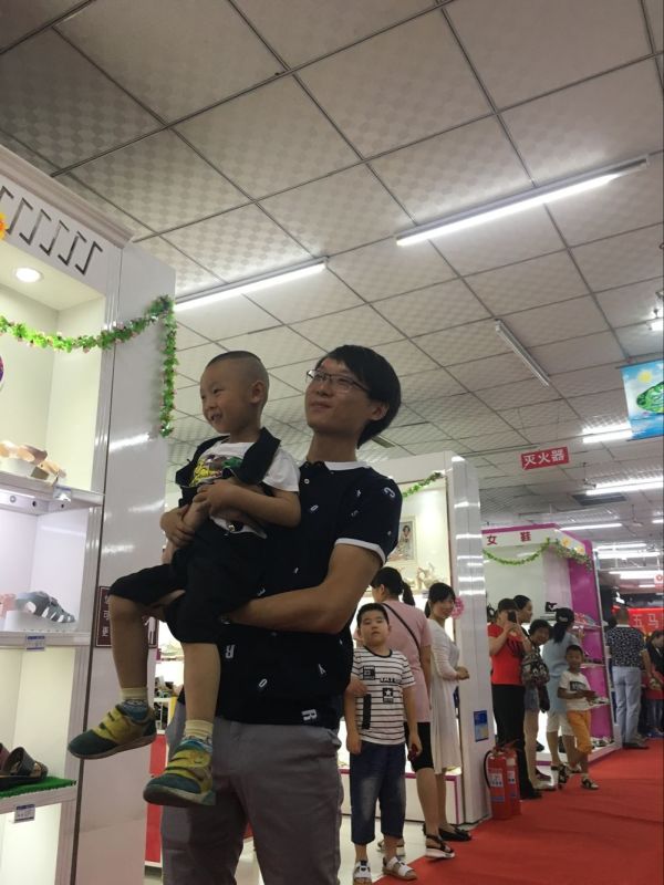 回顧精彩現(xiàn)場(chǎng) | 2016五馬新時(shí)代首屆感恩父愛(ài)時(shí)裝發(fā)布會(huì)落幕！