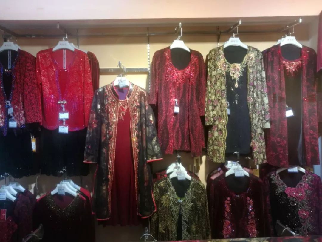 新時(shí)代商廈｜春季出游 當(dāng)然要打扮的美美噠！